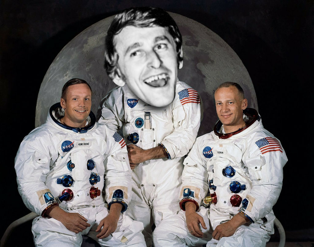 stubby cooler astronauts